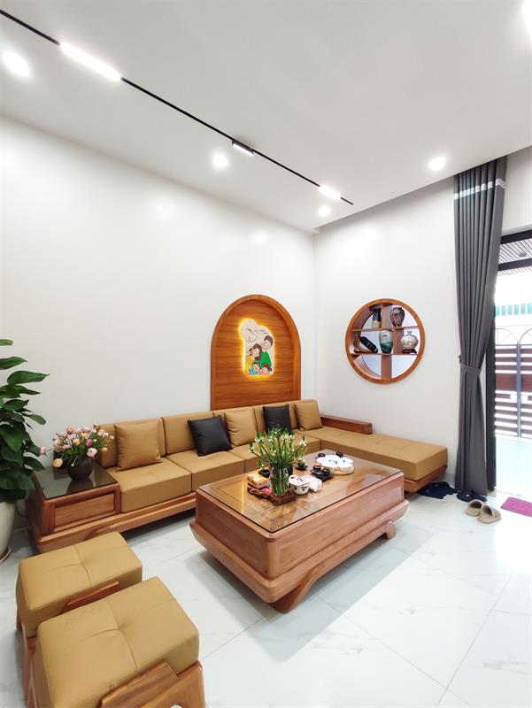 Công ty TNHH Tư Vấn Xây Dựng Thanh Tân - Nhà ống ba tầng 88 m2 với nhiều 'khoảng thở', chi phí 2,4 tỷ đồng